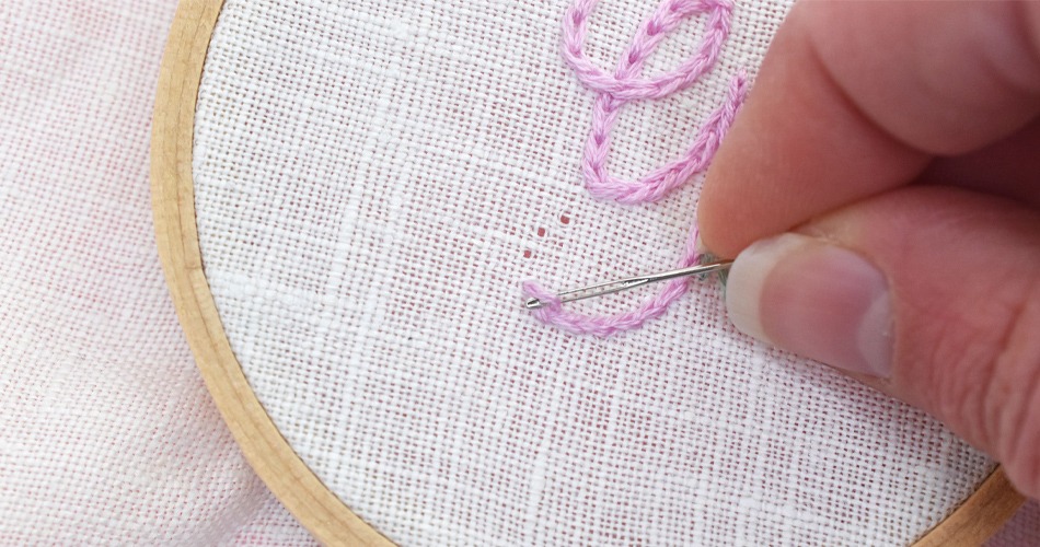 How To Remove Embroidery the Easy Way - DIY with a Disposable Razor 